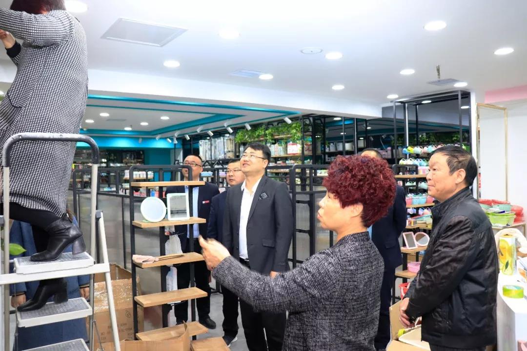 6966集团-不凡成就非凡,相信品牌的力量