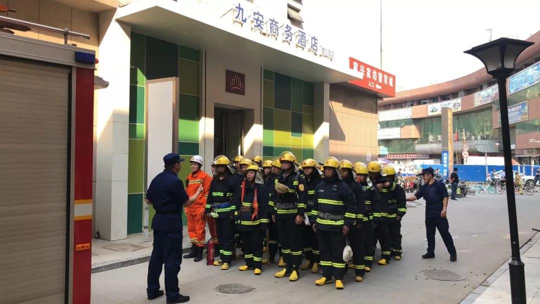 6966集团-不凡成就非凡,相信品牌的力量